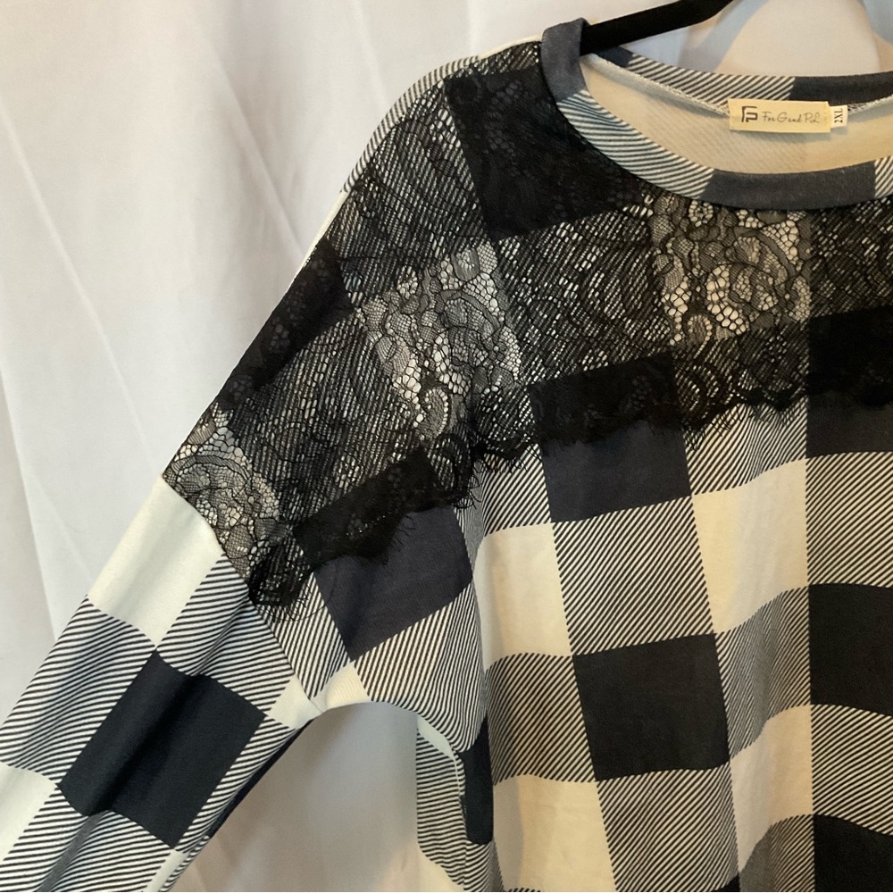 Women’s Long Sleeve White Buffalo Plaid Shirt w/Black Lace Detail Plus Size 2XL - Picture 13 of 16